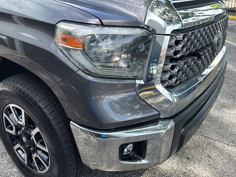 Used 2018 Toyota Tundra SR5 w/ TRD Off Road Package AWD/4WD image 36