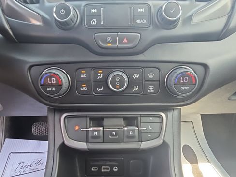 Used 2023 GMC Terrain AT4 w/ Tech Package AWD/4WD image 40
