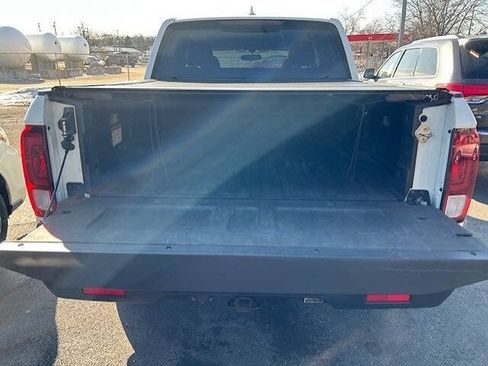 Used 2018 Honda Ridgeline Sport image 10