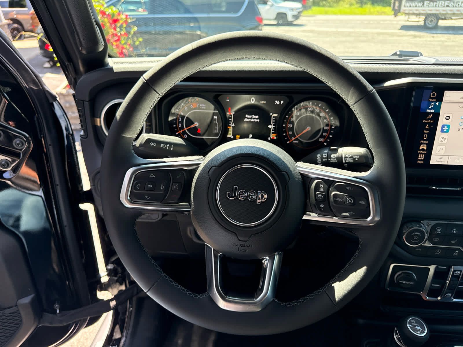 New 2027 Jeep Wrangler Unlimited Sahara AWD/4WD image 16
