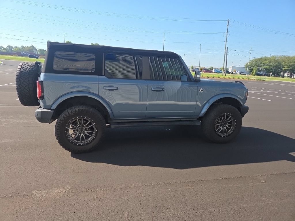 Used 2023 Ford Bronco Outer Banks AWD/4WD image 14