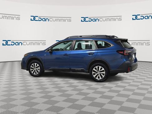 Used 2022 Subaru Outback AWD/4WD image 7