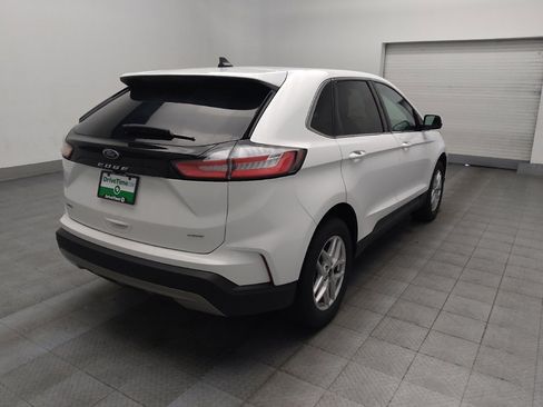 Used 2024 Ford Edge SEL image 9
