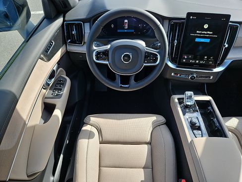 New 2026 Volvo XC90 B6 Ultra w/ Protection Package Premier AWD/4WD image 9