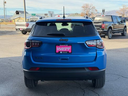 New 2026 Jeep Compass Latitude image 8