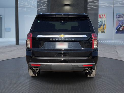 Certified 2024 Chevrolet Suburban High Country AWD/4WD image 5