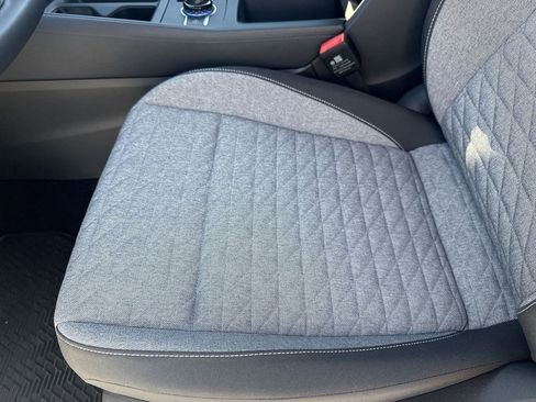 New 2025 Volkswagen Tiguan S FWD image 8