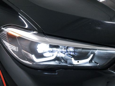 Certified 2022 BMW X5 xDrive45e w/ Parking Assistance Package image 8