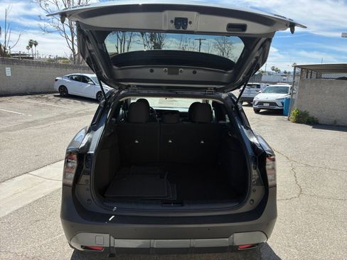 Used 2025 Nissan Kicks SV image 29