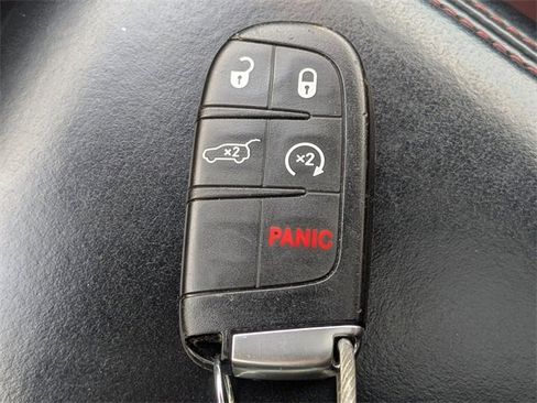 Used 2023 Dodge Durango GT image 35