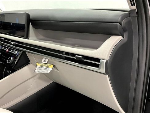 Used 2025 Hyundai Tucson SEL FWD image 19