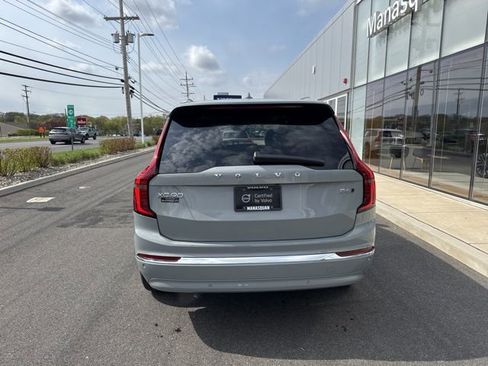 Certified 2025 Volvo XC90 B6 Plus AWD/4WD image 4