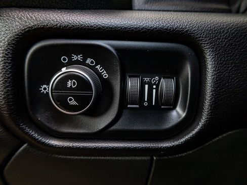 Used 2022 RAM 3500 Laramie w/ Night Edition image 18