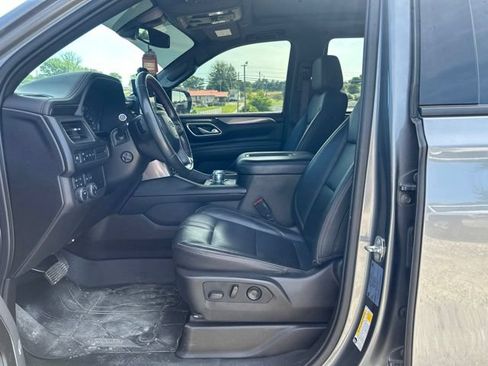 Used 2021 Chevrolet Tahoe RST w/ Luxury Package AWD/4WD image 28