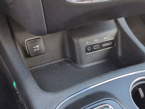 Used 2016 Dodge Durango R/T w/ Technology Group image 40