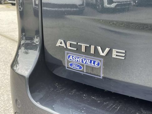 Certified 2025 Ford Expedition Active AWD/4WD image 10