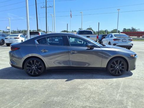 Used 2025 MAZDA MAZDA3 s FWD image 5