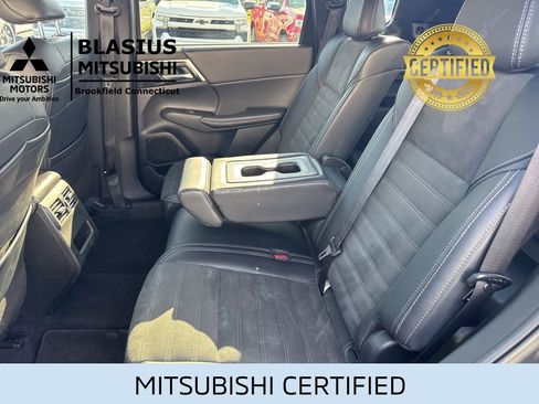 Used 2024 Mitsubishi Outlander SE FWD image 36