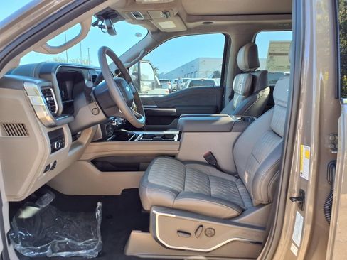 New 2026 Ford F450 Platinum w/ Platinum Plus Package AWD/4WD image 21