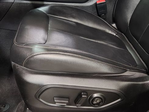 Used 2023 Jeep Grand Cherokee L Limited w/ Black Appearance Package RWD image 46