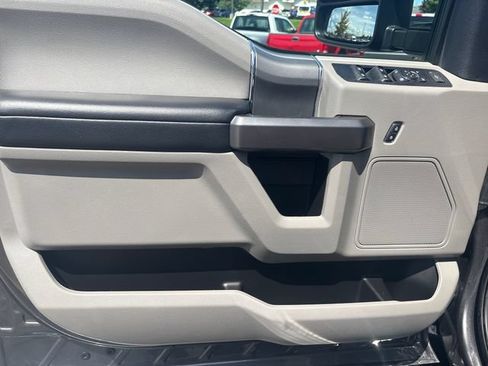 Used 2022 Ford F250 XLT w/ XLT Premium Package AWD/4WD image 18