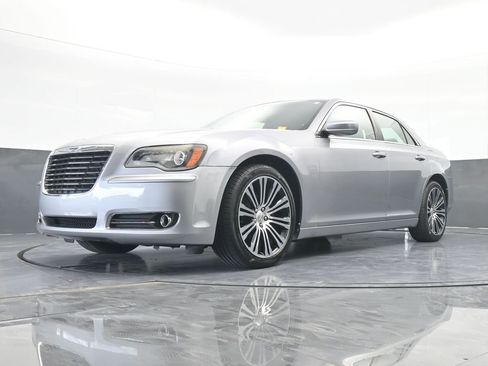 Used 2014 Chrysler 300 S image 52