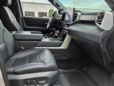Used 2025 Toyota Tundra Platinum AWD/4WD image 15