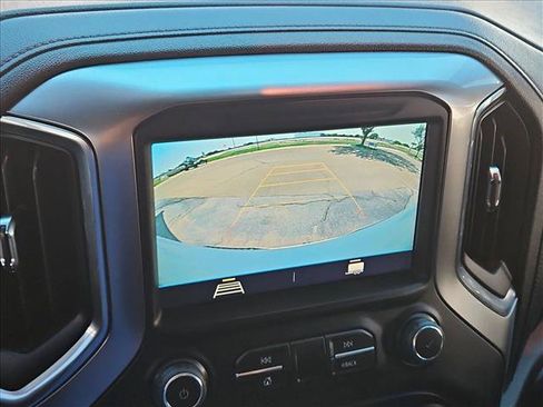 Used 2022 Chevrolet Silverado 1500 RST AWD/4WD image 13