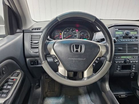 Used 2004 Honda Pilot EX image 14