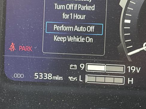 Used 2026 Toyota Sequoia Limited w/ Tow Technology Package AWD/4WD image 7