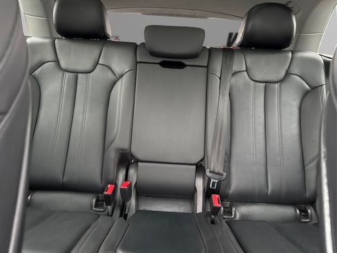 Used 2019 Audi Q5 Prestige w/ Prestige Package image 20