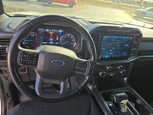 Used 2022 Ford F150 XLT w/ Equipment Group 302A High image 9