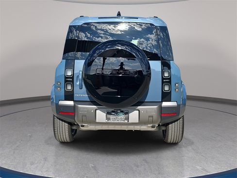 New 2026 Land Rover Defender 110 S image 6