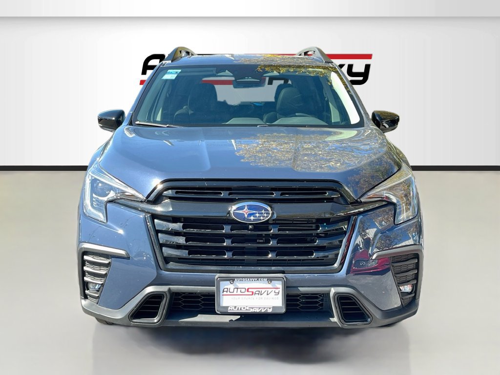 Used 2025 Subaru Ascent Bronze Edition AWD/4WD image 2