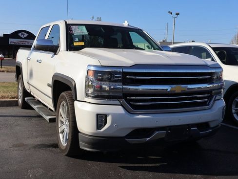 Used 2017 Chevrolet Silverado 1500 High Country image 12