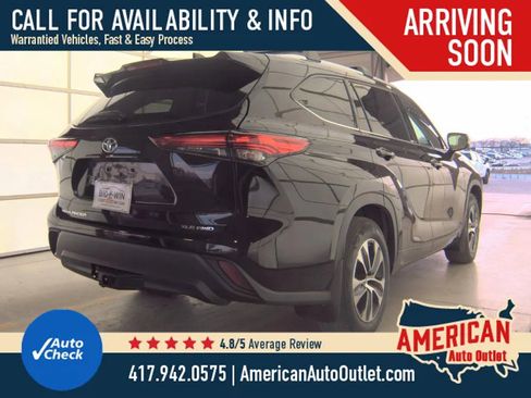 Used 2021 Toyota Highlander XLE image 3
