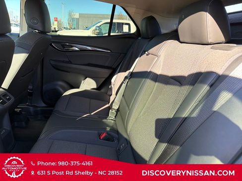 Used 2022 Buick Envision Preferred image 32