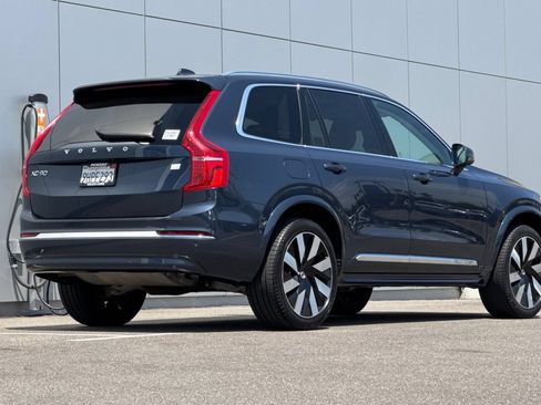 Used 2023 Volvo XC90 T8 Ultimate w/ Protection Package Premier AWD/4WD image 5