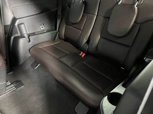 Used 2025 Ford Explorer Platinum w/ LUX Leather Package image 29