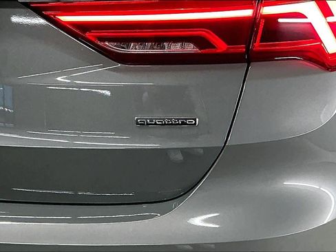 Used 2025 Audi Q3 2.0T Premium w/ Convenience Package image 11