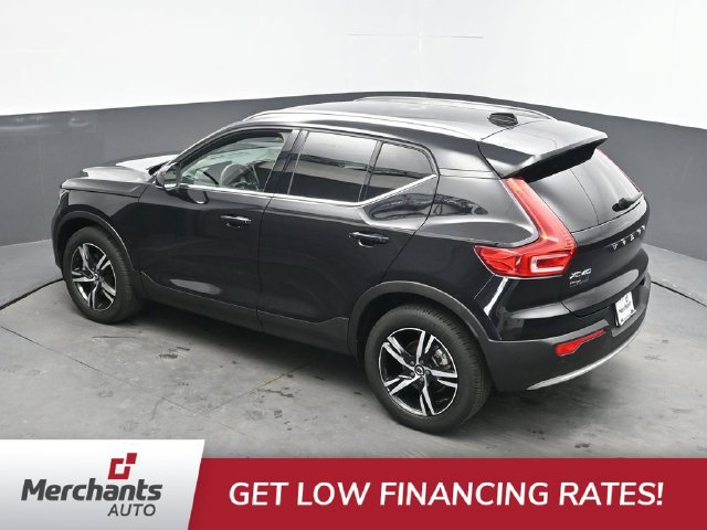 Used 2024 Volvo XC40 B5 Core AWD/4WD image 27