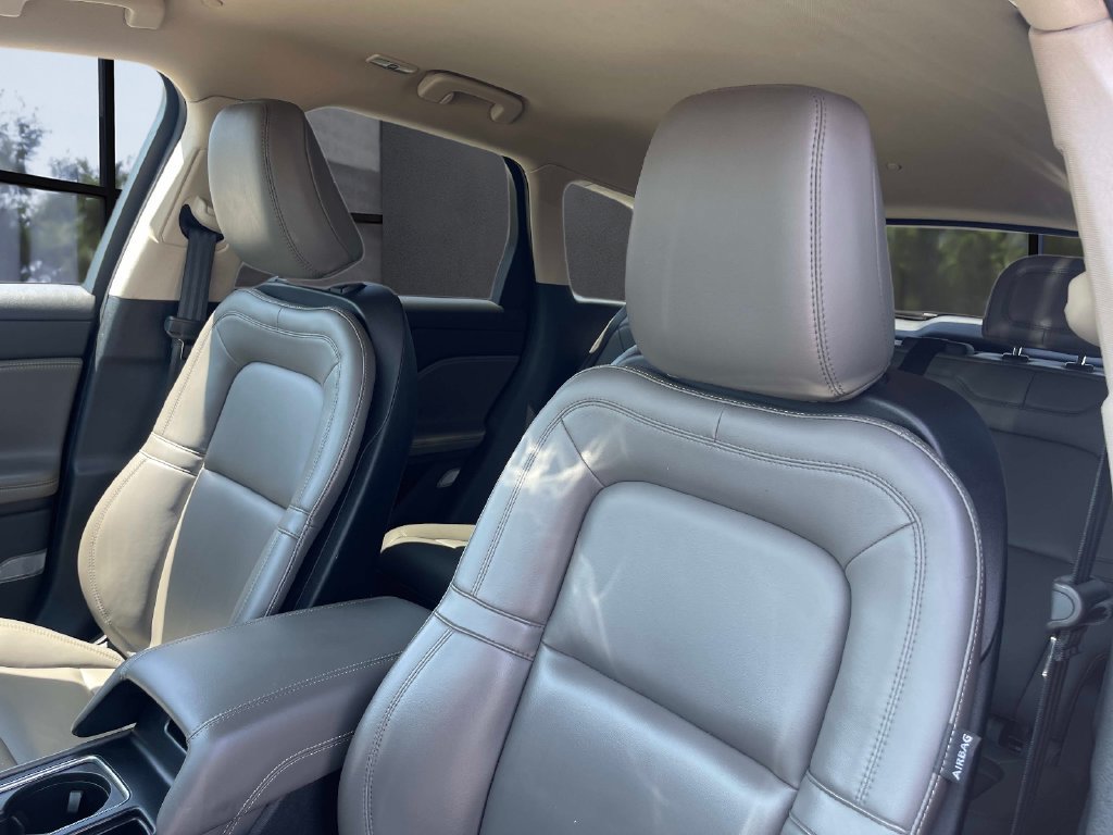 Certified 2023 Lincoln Corsair FWD image 33