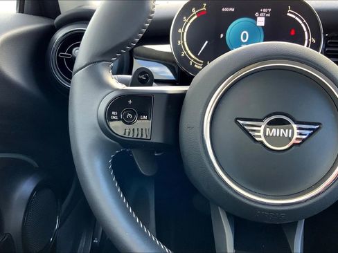 Certified 2024 MINI Cooper S image 19