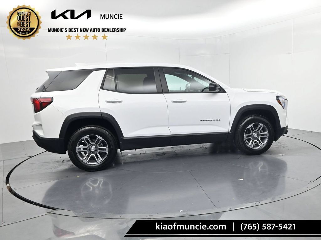 Used 2026 GMC Terrain Elevation AWD/4WD image 8