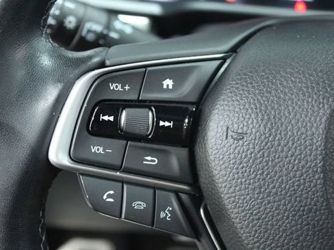 Used 2019 Honda Accord Sport image 16