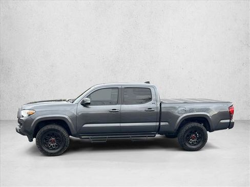 Certified 2022 Toyota Tacoma SR5 w/ Technology Package image 8