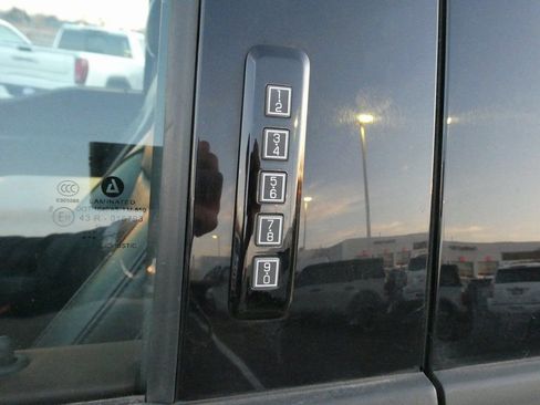Used 2021 Ford F150 Lariat w/ Equipment Group 502A High AWD/4WD image 39