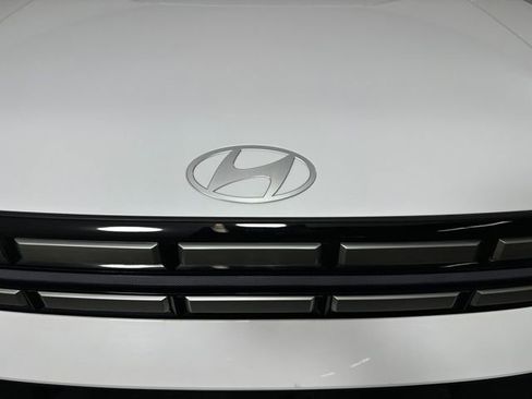 Used 2024 Hyundai Santa Fe SE image 9