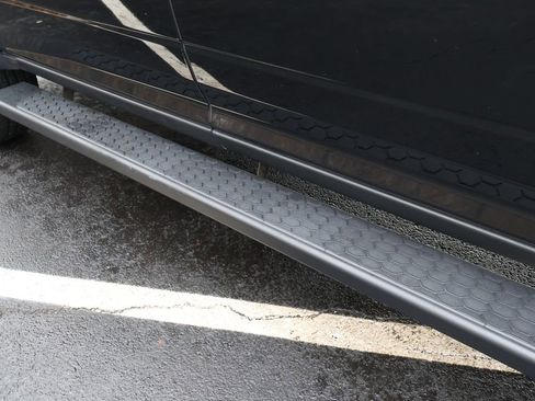 Used 2024 RAM 3500 Tradesman image 13