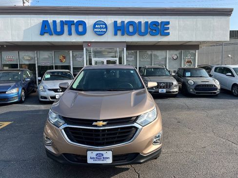Used 2018 Chevrolet Equinox LT AWD/4WD image 2